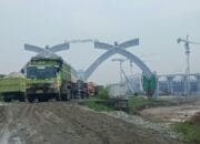 Kisruh Gapura Sport Center