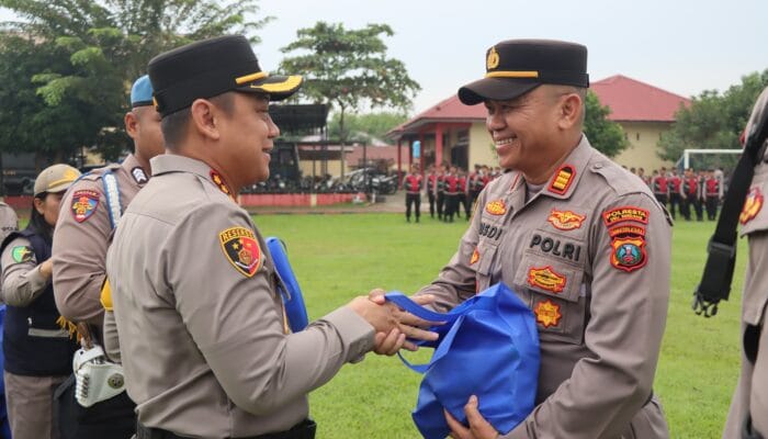 Kapolresta Deli Serdang Pimpin Apel Pergeseran Pasukan Pengamanan Pilkada 202