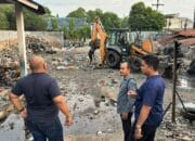 Pemerintahan Kecamatan Percut Sei Tuan Gotong Royong Bersihkan TPS Di Kelurahan Kenangan