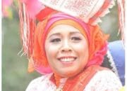 Dari Pesisir Sunyi ke Panggung Negeri: Kisah Patimah M.Pd Membawa Perempuan Pantai Labu Berdaya