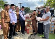 Peduli Bencana Banjir, Warga Salapian Kirim 4 Armada Logistik.