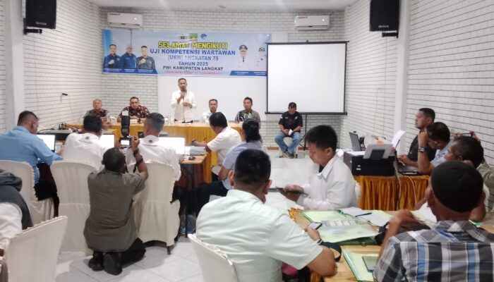 Buka Pelaksanaan UKW Angkatan ke-75, Bupati Langkat : ” Tekankan Pers Profesional