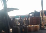 Diduga Kebal Hukum, Gudang Penimbunan BBM Beroperasi Siang dan Malam