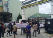 Diduga Jadi “Bancakan” Dana Desa! Aliansi Desa Membangun Turun ke Jalan, Desak Aparat Usut Dugaan Mark Up di 5 Desa Tebing Syahbandar