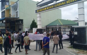 Diduga Jadi “Bancakan” Dana Desa! Aliansi Desa Membangun Turun ke Jalan, Desak Aparat Usut Dugaan Mark Up di 5 Desa Tebing Syahbandar