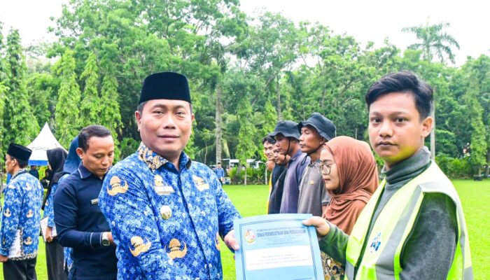 Kobarkan Semangat ASN Ditengah Hujan: Wabup Deli Serdang Gaspol Pelayanan Prima dan Genjot PAD