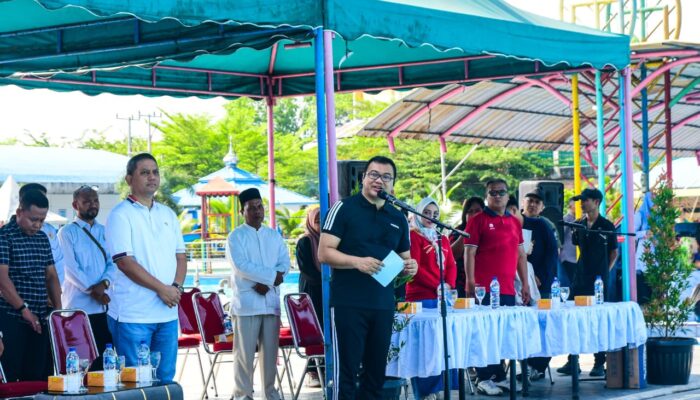 Cetak Atlet Muda Berkelas Dunia! Bupati Deli Serdang Antar 4 Perenang Muda Tembus Malaysia