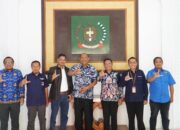 Bupati Syah Afandin Bawa Langkat Raih Penghargaan Pelestarian Bahasa Melayu