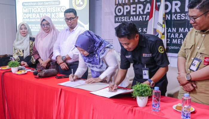 Cetak SDM Unggul dan Kompeten, FKM UINSU Medan Resmi Teken MoU Strategis dengan KAMI