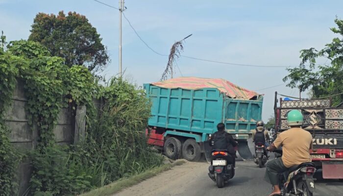 Poldasu Dikabarkan Amankan Truk Galian C, Tapi Eskavator Aman: Dugaan “Main Mata” Oknum APH Menguat
