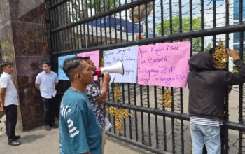 Ada “Udang” di Balik Kasus Bank Sumut? Massa Desak Kejatisu Segera “Tersangkakan” ZH