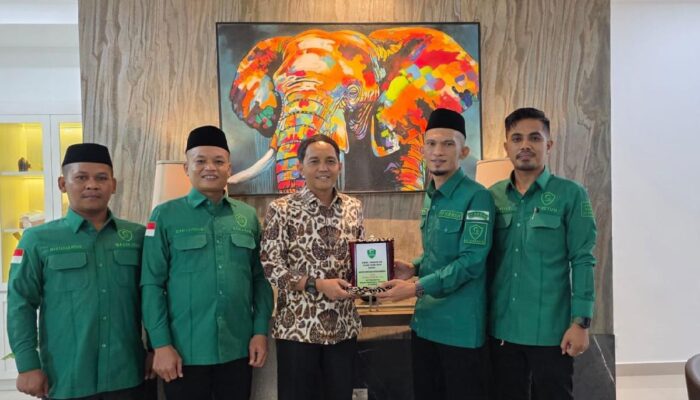 Ketua Umum PP HIMMAH: Sikap Menhut Kembalikan Amplop Bupati Kuansing Patut Jadi Teladan Pejabat