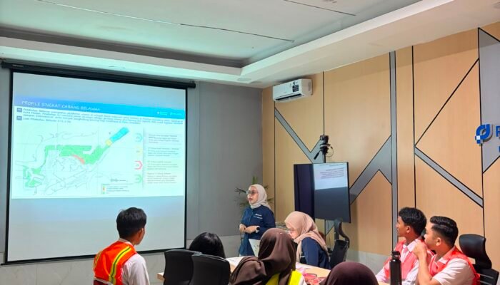 Pelindo Regional 1 Belawan Kenalkan Ekosistem Kepelabuhanan kepada Mahasiswa Magang