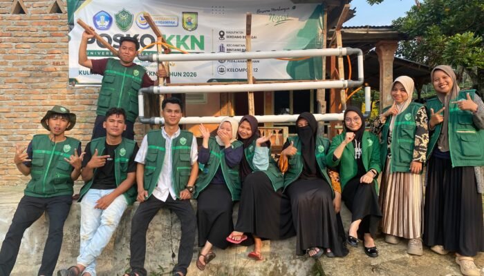 Mahasiswa KKN 12 UNIVA Medan Kenalkan Budidaya Hidroponik kepada Masyarakat Desa Pegajahan Kahan
