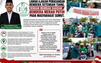 Tepis Seruan Pemasangan Bendera Setengah Tiang, PW ISARAH Sumut Sebar Bendera Merah Putih