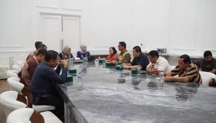 Plt. Bupati Langkat Tiorita Buka Jalan Investasi, PT Rapala Siap Bangun Jembatan Rp1 Miliar