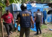 Bentuk Komitmen Berantas Narkoba, Polres Binjai Bongkar dan Musnahkan Barak di Tanjung Jati